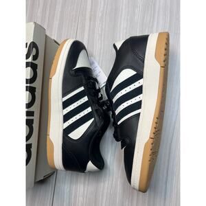 Brand new Adidas size 5 youth Break start. J. With the box basketball shoe.